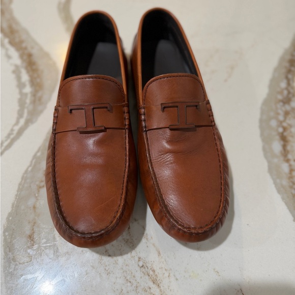 Tod’s Timeless Gommino Bubble Brown Leather Loafers
